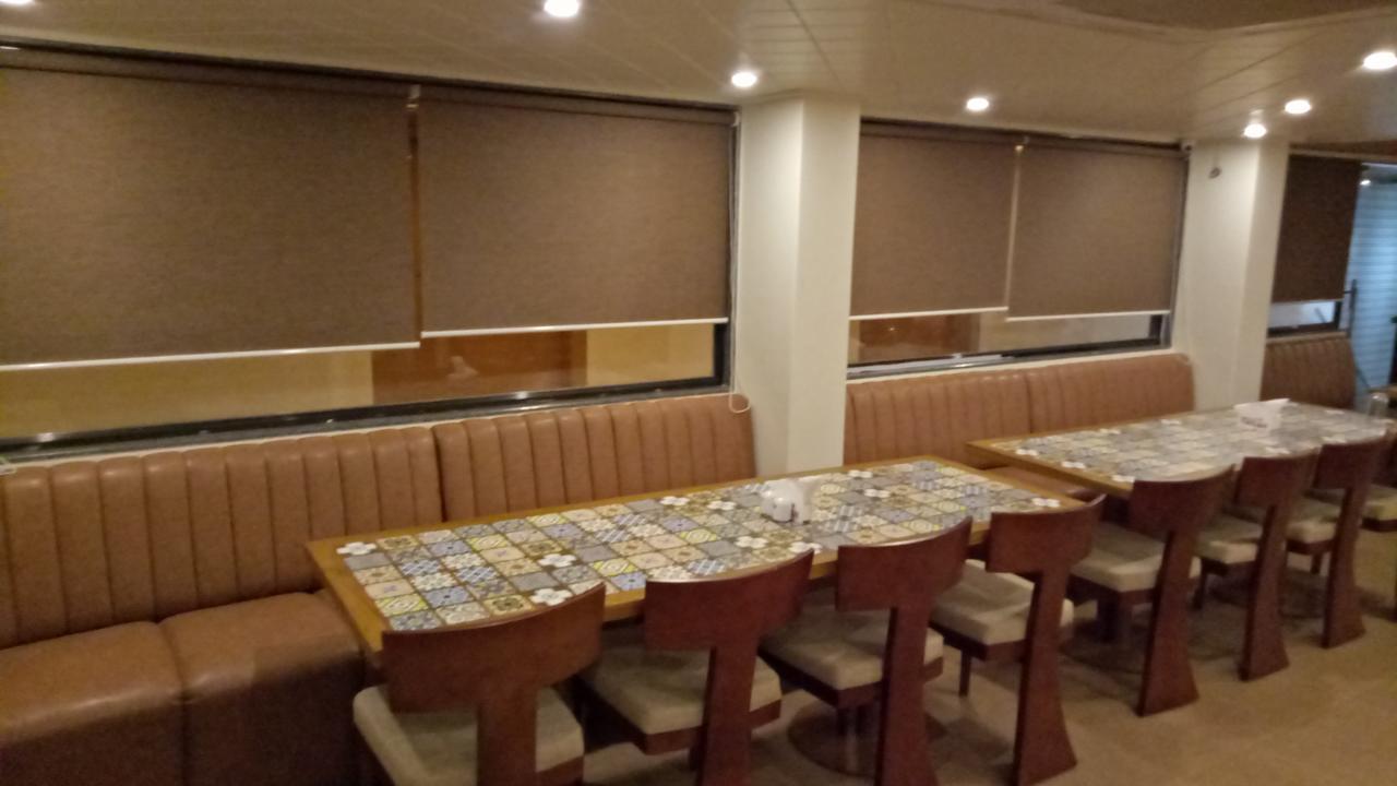 Hotel Umesh Даман Екстериор снимка